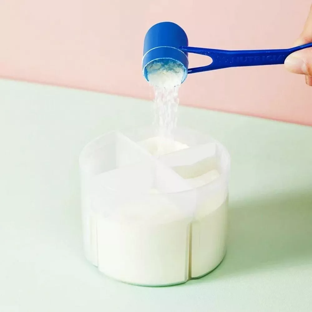 Baby Formula & Snack Box – 4 Compartments