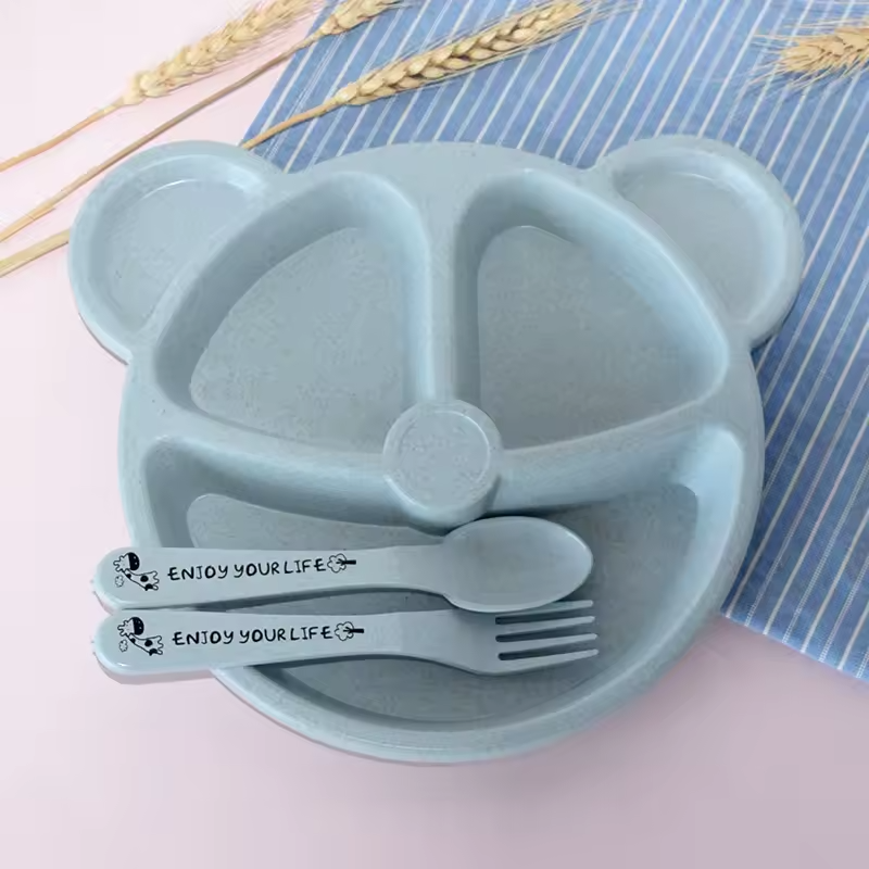 bear shaped kids tableware set for self feeding
