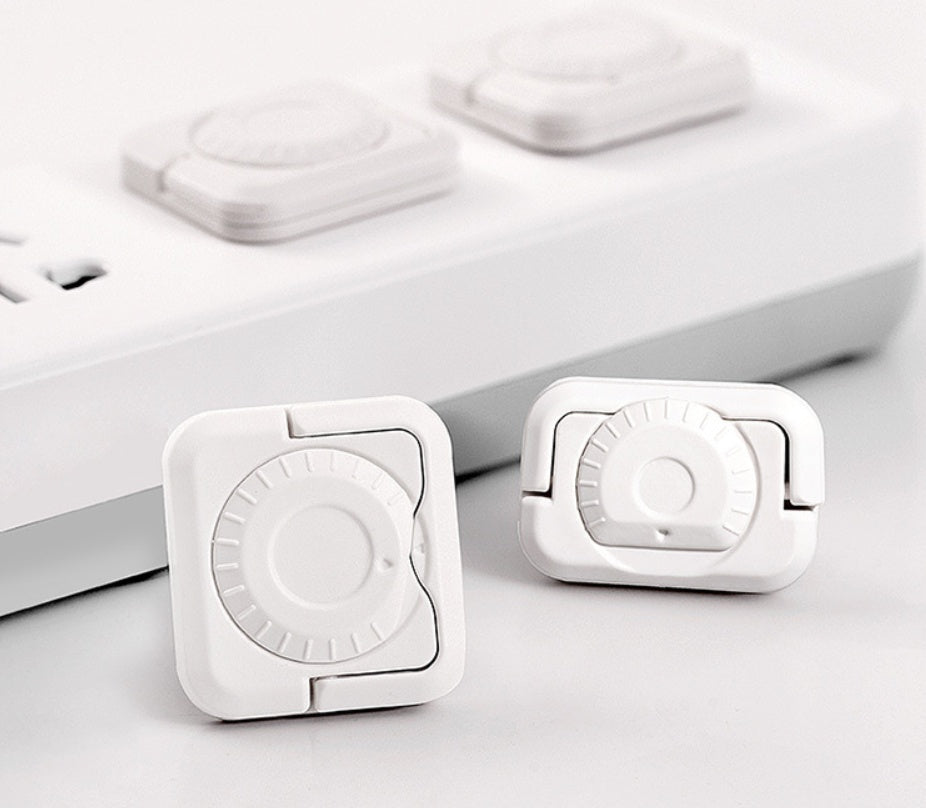 Kid Safe outlet protectors for electrical sockets